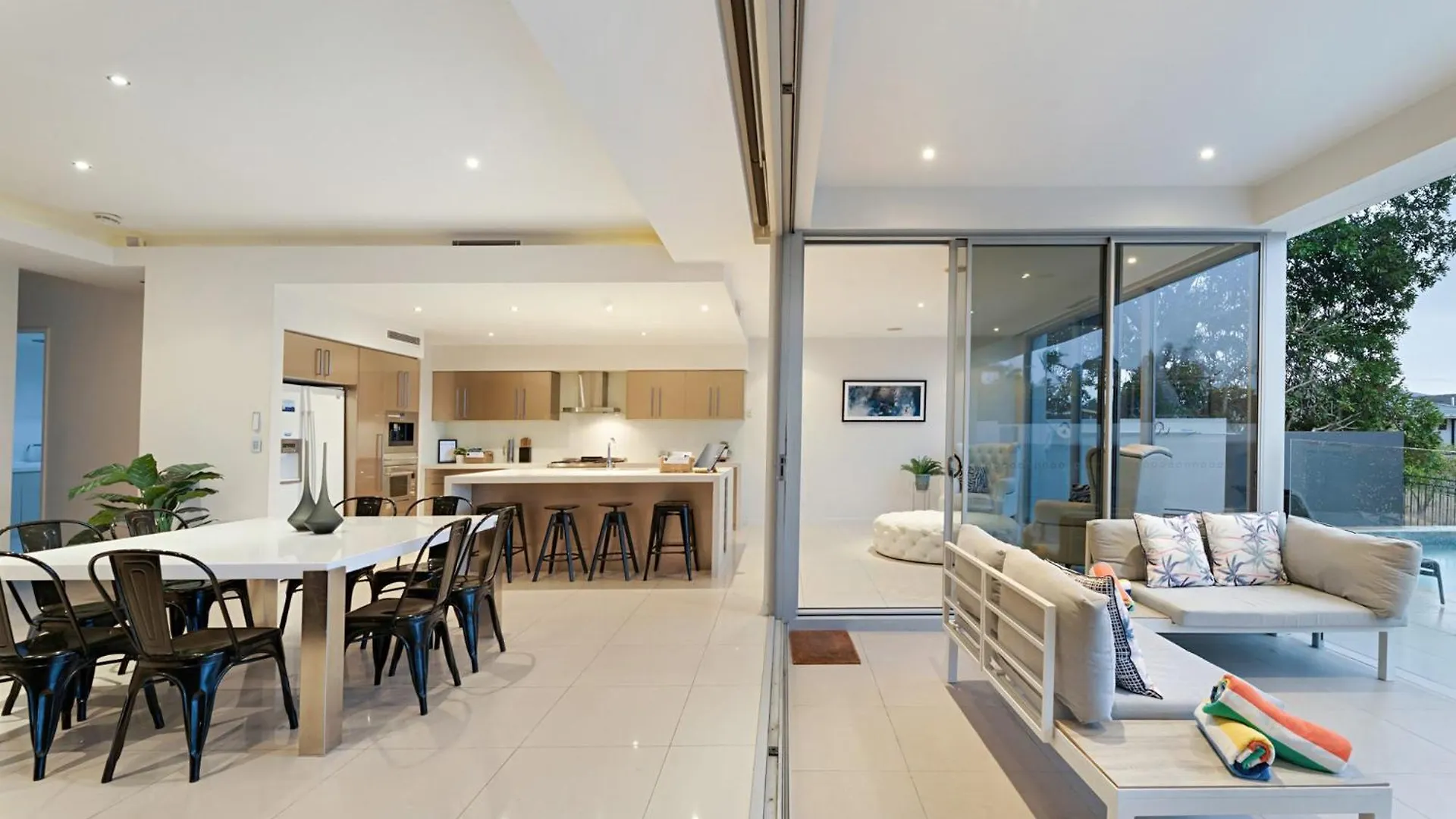 Opulence On Broadbeach Gold Coast 0*,